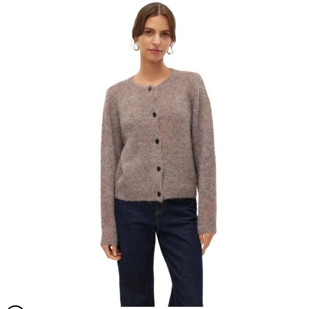 Vero Moda Heathered Taupe Button-Up Crew Cardigan